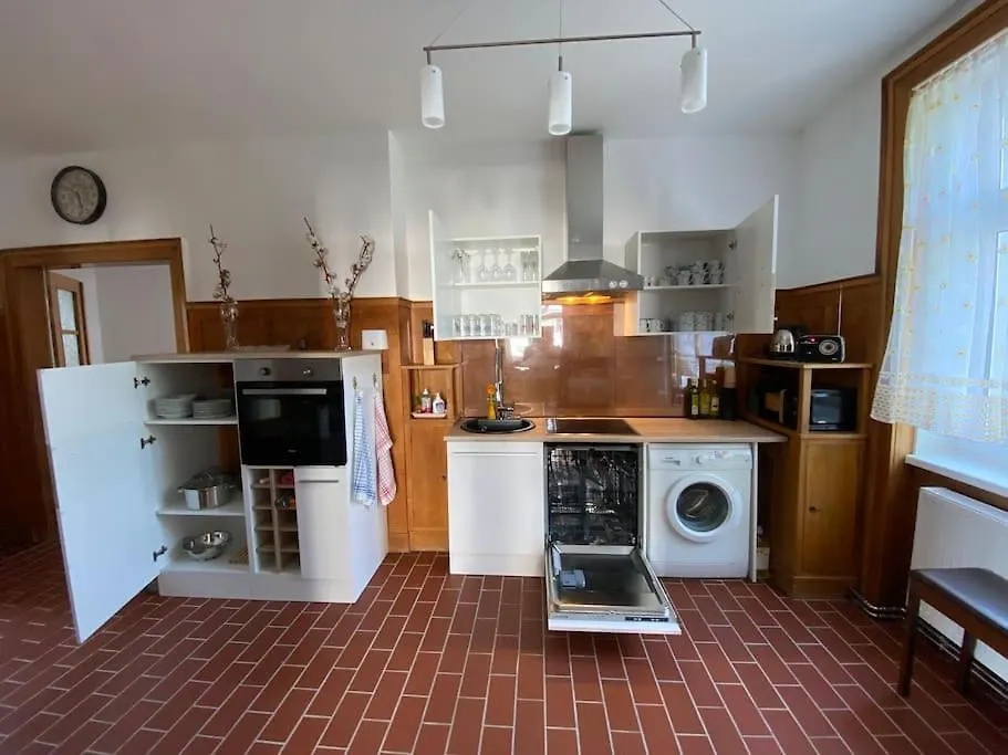 Herrenhaus Hoeniger Flughafen 11Min/Wienmitte 12Min Apartment Vienna